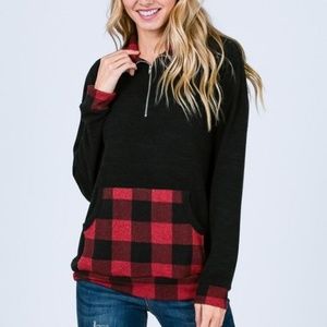 Black/ red buffalo plaid pullover